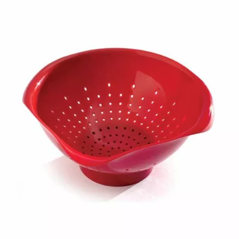 Colador plastico capacidad de 3.5 quartos o sea 3.3 litros NORPRO 2173
