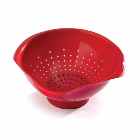 Colador plastico capacidad de 3.5 quartos o sea 3.3 litros NORPRO 2173