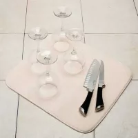 Alfombra de Secado en Microfibra de 18 x 16 Pulgadas de Color Beige NORPRO 359 2