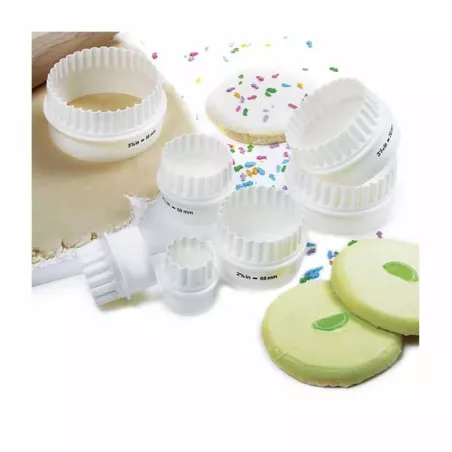 Cortador Manual de Galletas, Set de 7 Piezas NORPRO 3473