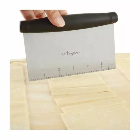 Rasqueta con Medidas NORPRO 583