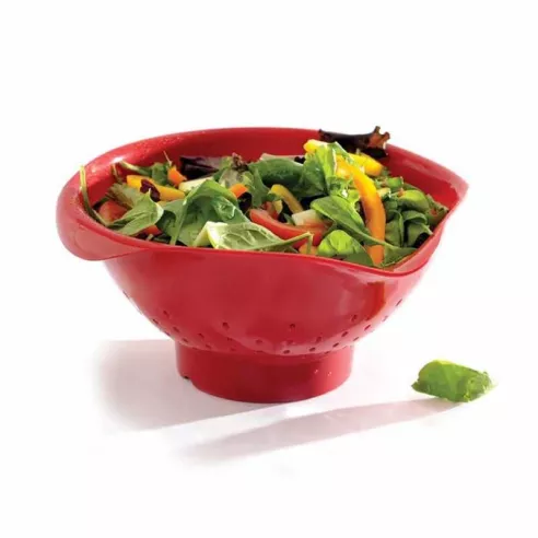 Colador plastico capacidad de 3.5 quartos o sea 3.3 litros NORPRO 2173