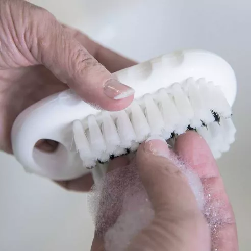 Cepillo para Manos y Unas de 5 Pulgadas de Color Blanco CARLISLE 4002000