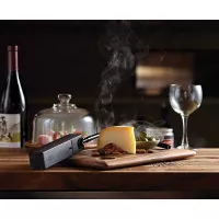 Frasco Chips de Madera Natural Hickory 6 Oz. OUTSET 76535 2