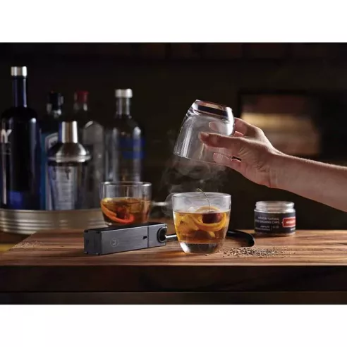 Frasco Chips de Madera Natural Hickory 6 Oz. OUTSET 76535