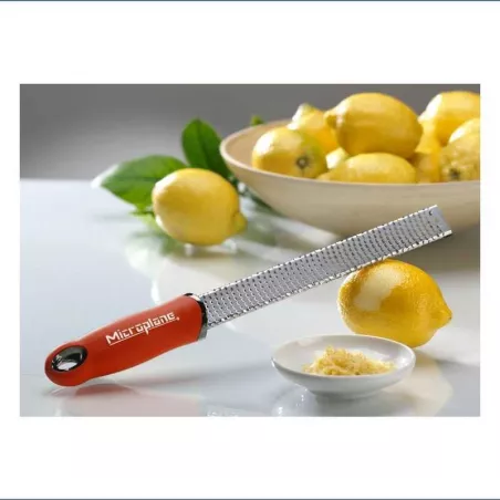 Zester Rojo de 12 x 1-5/16 x 1 Pulgadas  MICROPLANE 46120E