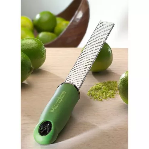Zester de 12 x 1-5/16 x 1 Pulgadas, Color Verde  MICROPLANE 46720E