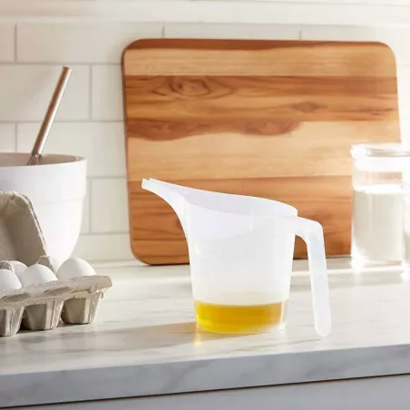 Taza de Medir con Embudo Largo de 3.5 Tazas. FOX RUN BRANDS 4831