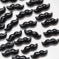 Confitillo de Bigotes Pequenos de 100 Gramos MAGIC COLORS 7443006083425 2