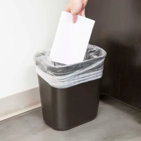 Basurero de Escritorio de 12.9 Litros de Color Negro RUBBERMAID FG295500BLA