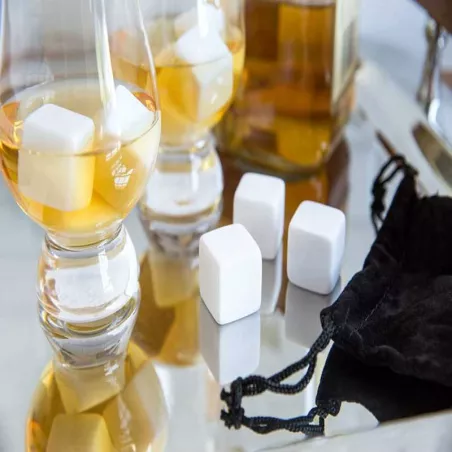 Piedras de Marmol para Whisky, 9 Unidades. OUTSET 76434