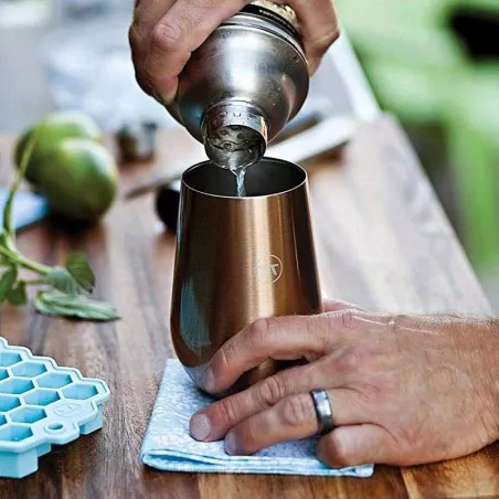 Coctelera de Vidrio Graduada de 12 Onzas OUTSET B327