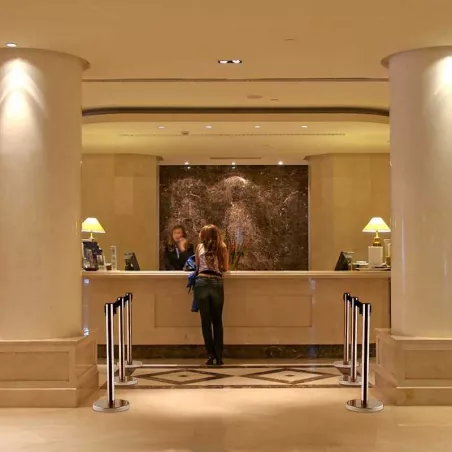 Barrera de Acero Inoxidable de 36 Pulgadas con Correa MASTER CHEF CCS-36SS