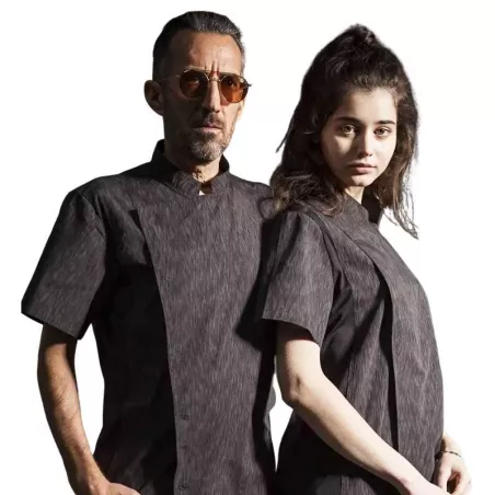 Gabacha Cruzada de  Manga Corta de Color Negro Talla XL CHECKEDOUT CU1108D120000AL-XL