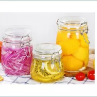 Frasco de Vidrio Transparente con Abrazadera 450 ml TIPS A-175-1-06 2