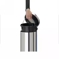 Basurero de Acero Inoxidable Mate de 30 Litros con Pedal  MASTER CHEF B30AI 2