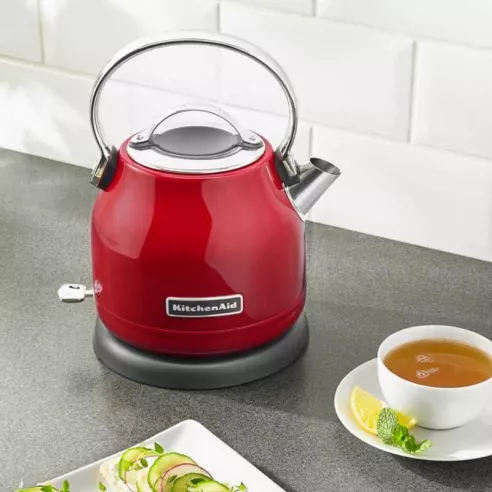 Tetera Electrica Empire de Color Rojo para 1.25 Litros KITCHEN AID KEK1222ER