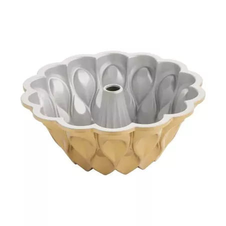 Molde de Chimenea de Corona de 10 Tazas de Color Dorado NORDIC WARE 91777