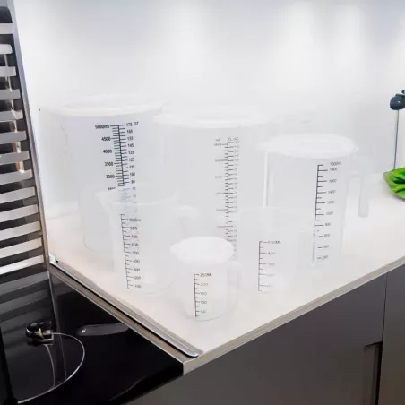 Taza para Medir de Polipropileno Transparente con Medidas de 5000 Mililitros MASTER CHEF L2050