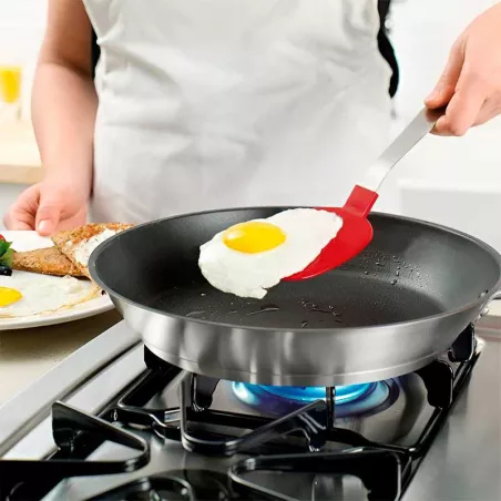 Volteador Flexible de Nylon Rojo con Mango de Acero Inoxidable TOVOLO 23022-400