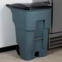 Basurero Rollout con 2 Ruedas de 95 Galones de Color Gris RUBBERMAID FG9W2200GRAY 2