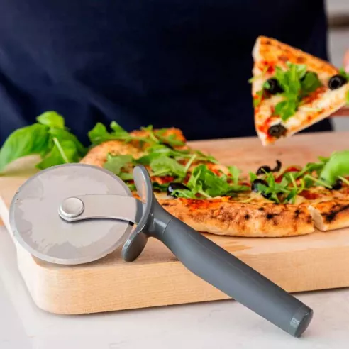 Roldana para Pizza de Acero Inoxidable con Puno Gris KITCHEN AID KAS113OHCGG