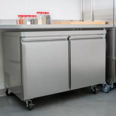 Mesa Undercounter Refrigerada 2 Puertas de Acero Inoxidable 48 Pulgadas U-STAR UUC-48R-E-HC