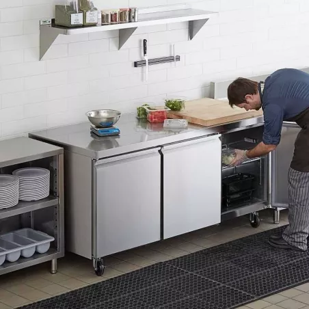 Mesa Undercounter Refrigerada 3 Puertas de Acero Inoxidable 72 Pulgadas U-STAR UUC-72R-E-HC